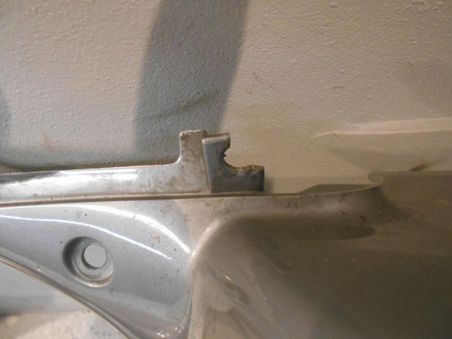 Höger sida på Magkåpa från en Honda GL 1800 -2001 motorcykel.