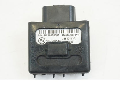 Snett uppifrån på ESA Control Unit från en Ducati Streetfighter V4 -2020 motorcykel.