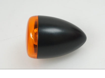 Höger sida på Blinkers från en H-D FLSTSB Softail Cross Bones -2011 motorcykel.