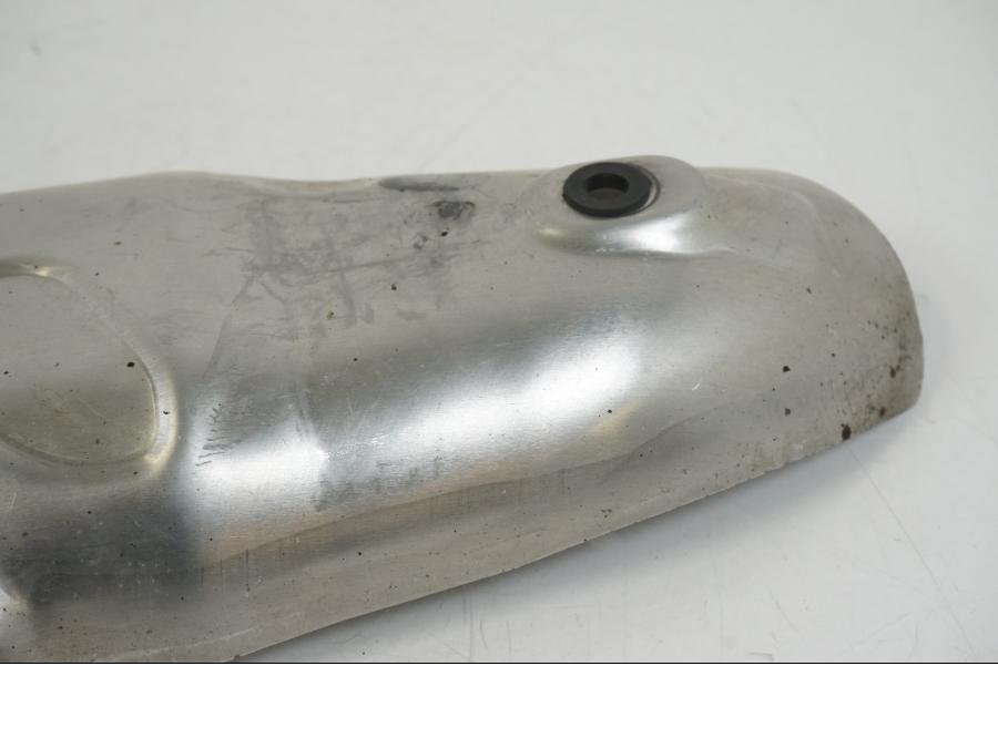 Vänster sida på Värmeskydd från en Yamaha YZF 1000 R1 -2007 motorcykel.