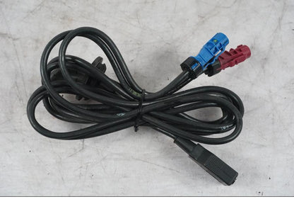 Snett uppifrån på Kablage från en BMW K 1600 GTL -2015 motorcykel.