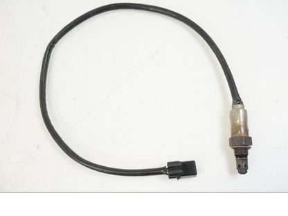 Framsidan på Lambdasond från en Husqvarna 701 Supermoto -2020 motorcykel.