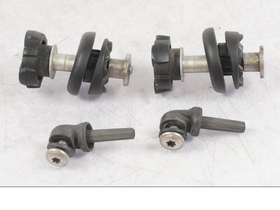 Framsidan på Vindrutejustering från en BMW R 1200 GS -2005 motorcykel.