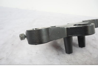 Höger sida på Gaffelkrona från en Yamaha YZF-R 125 -2008 motorcykel.