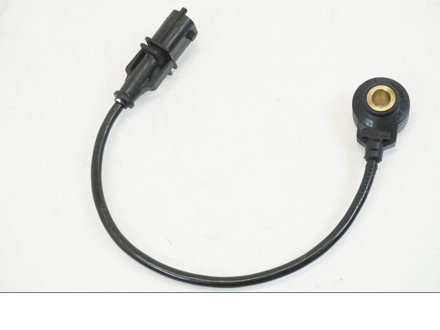 Framsidan på Knacksensor från en Ducati Streetfighter V4 -2020 motorcykel.