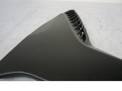 Höger sida på Ramskydd från en Honda VFR 1200 -2010 motorcykel.