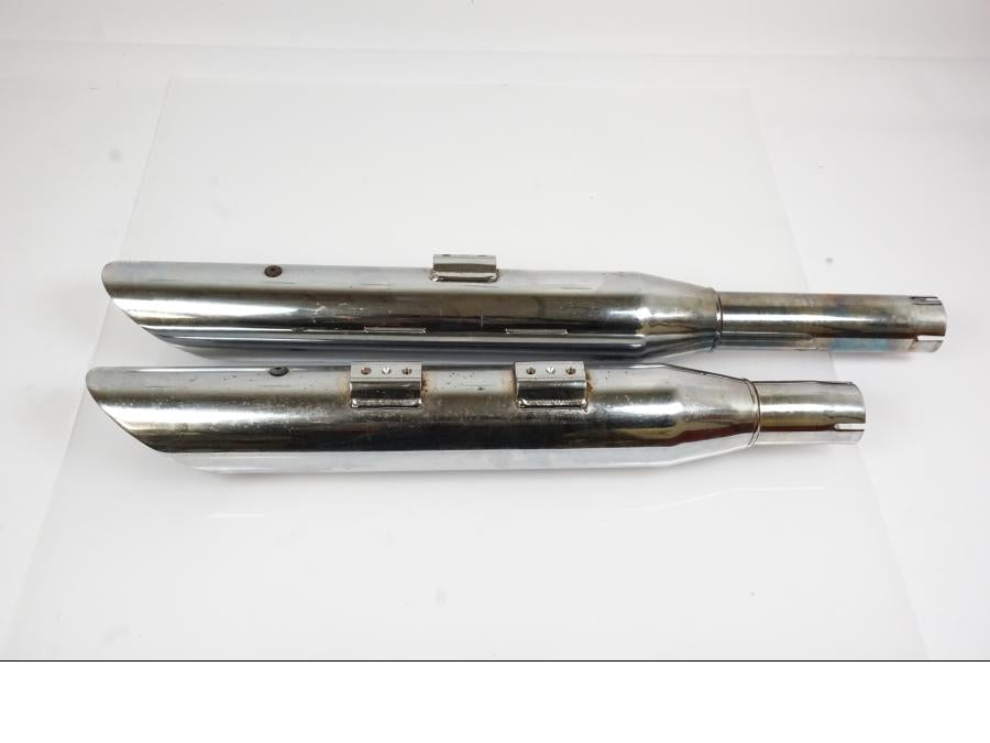 Höger sida på Ljuddämpare Sport från en H-D Fat Boy -2006 motorcykel.