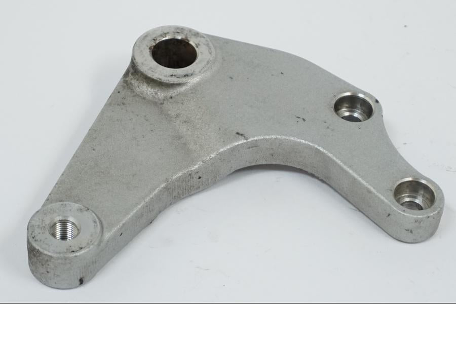 Vänster sida på Bromsoksfäste från en Kawasaki VN 1500 -2002 motorcykel.