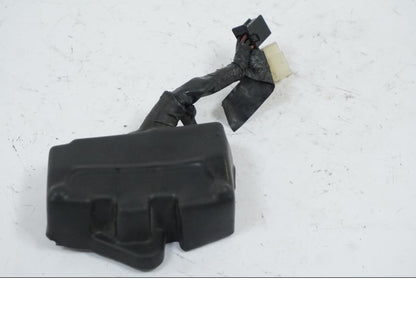 Snett uppifrån på Säkringsbox från en Honda VT 600 C -1995 motorcykel.