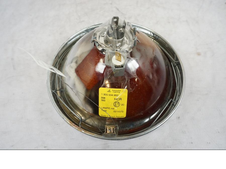 Höger sida på Strålkastare från en BMW R 850 R -2004 motorcykel.