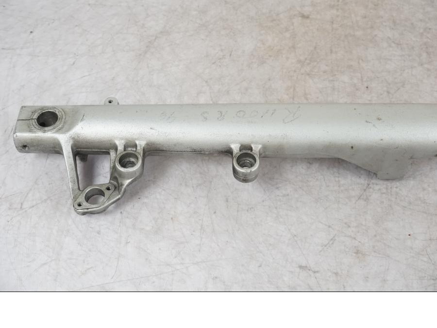 Vänster sida på Gaffelben från en BMW R 1100 RS -1996 motorcykel.