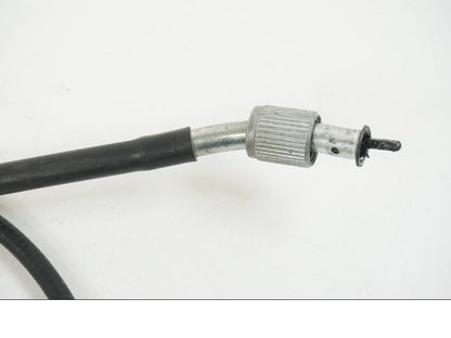 Höger sida på Hastighetsmätarvajer från en Honda CBR 125 R -2006 motorcykel.
