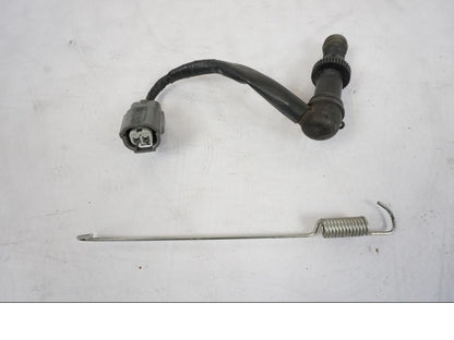 Framsidan på Bromsljuskontakt från en Honda CRF 1000 Africa Twin -2016 motorcykel.