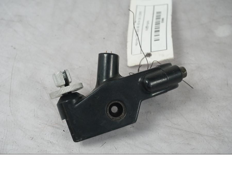 Baksidan på Kopplingsklo från en Honda CBR 900 RR -2000 motorcykel.