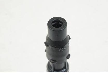 Vänster sida på Tändspole från en Triumph Speed Triple -2021 motorcykel.