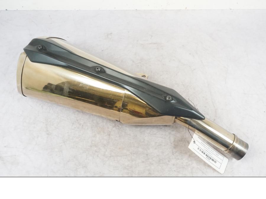 Snett uppifrån på Ljuddämpare från en Kawasaki Z 1000 -2009 motorcykel.