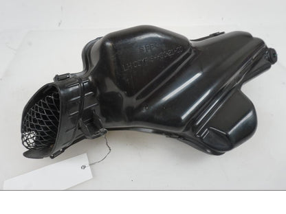 Framsidan på Luftrör från en Suzuki GSX-R 1000 -2007 motorcykel.