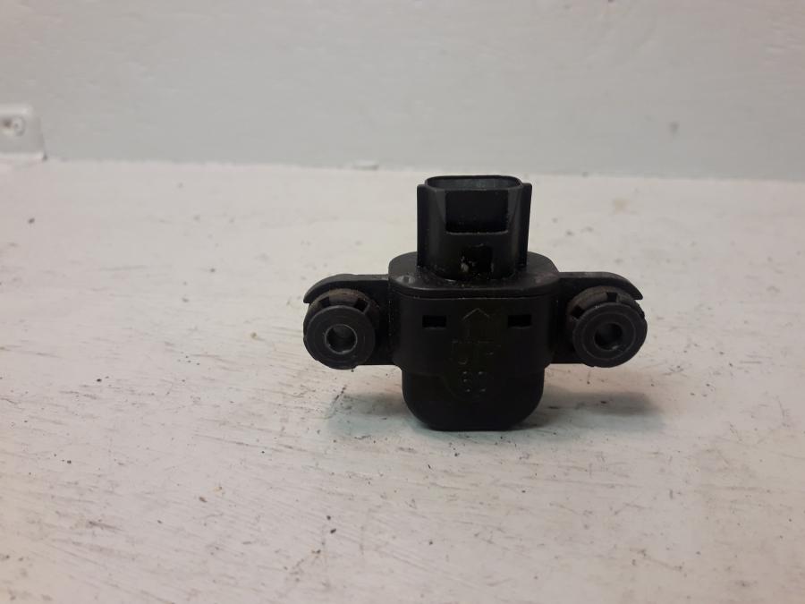 Framsidan på Tilt Sensor från en Honda CBR 125 R -2008 motorcykel.