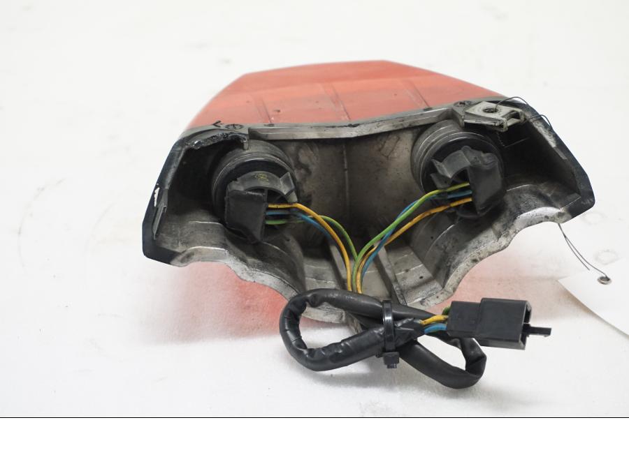 Baksidan på Baklampa från en Aprilia SL 750 Shiver -2008 motorcykel.