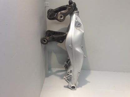 Baksidan på Framgaffel från en BMW K 1200 S -2008 motorcykel.