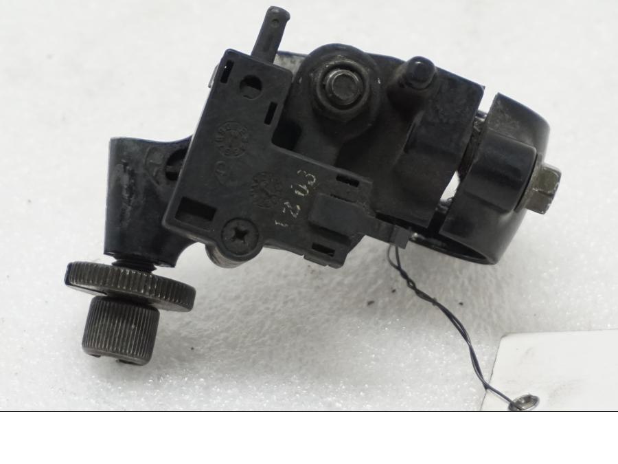 Baksidan på Kopplingsklo från en Yamaha TDM 900 -2002 motorcykel.