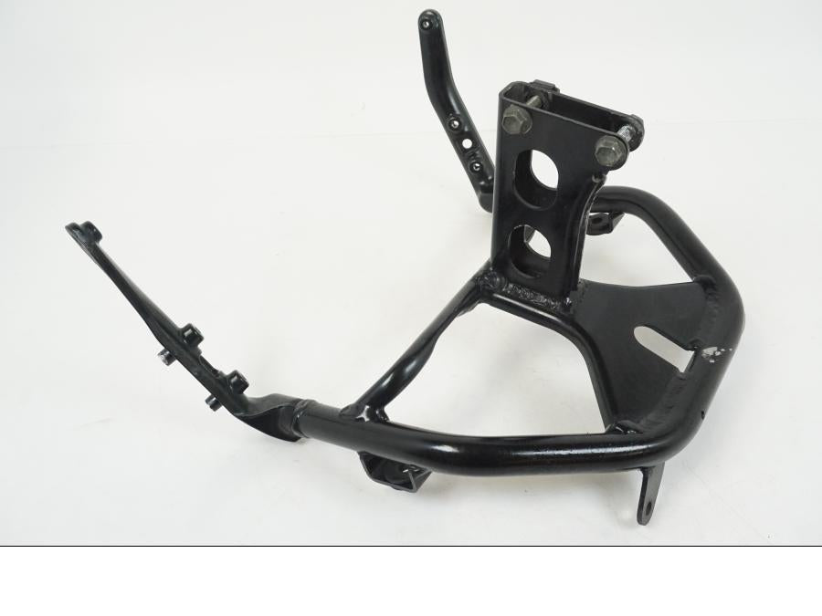 Framsidan på Toppkåpstag från en Suzuki GSX-R 750 -2001 motorcykel.