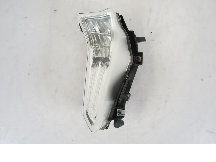 Framsidan på Strålkastare från en KTM 1290 Super Duke -2019 motorcykel.