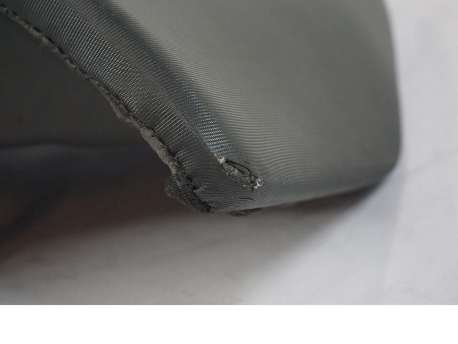 Extrabild3 på Sadel från en Aprilia RS 125 -2000 motorcykel.