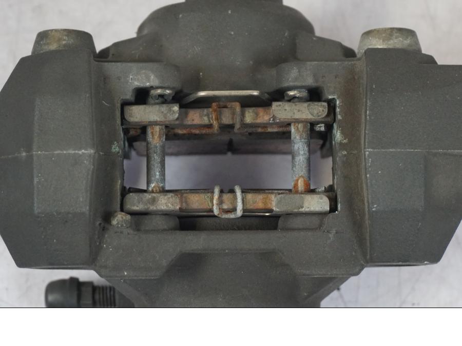 Extrabild3 på Bromsok från en Suzuki GSX 1300 RX -1999 motorcykel.