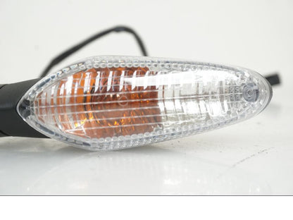 Baksidan på Blinkers från en Ducati Monster 1200 -2014 motorcykel.