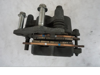 Snett uppifrån på Bromsok från en Kawasaki ER-6F -2010 motorcykel.