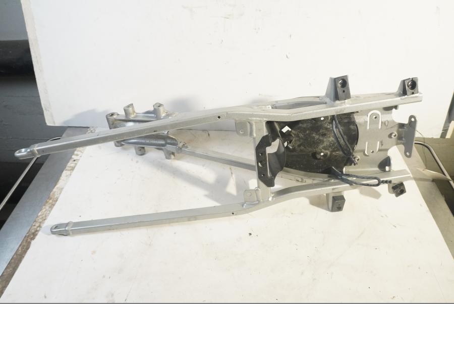 Framsidan på Bakram från en KTM 690 SM -2008 motorcykel.