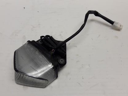 Framsidan på Baklampa från en Yamaha XJR 1300 -2015 motorcykel.