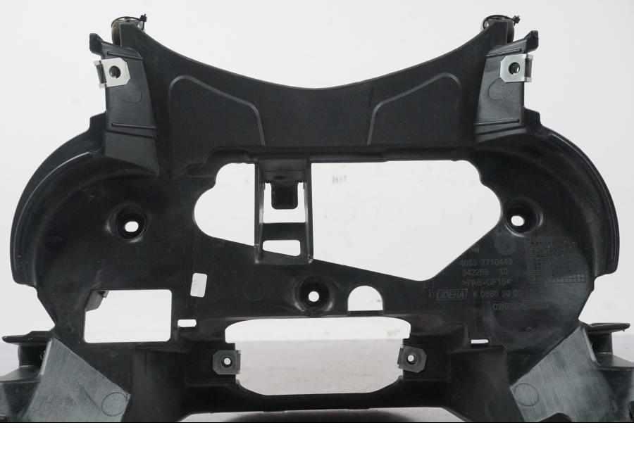 Extrabild2 på Instrumentpanelsfäste från en BMW K 1600 GTL -2015 motorcykel.