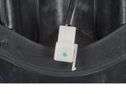 Extrabild4 på Strålkastare från en Suzuki SV 650 -1999 motorcykel.