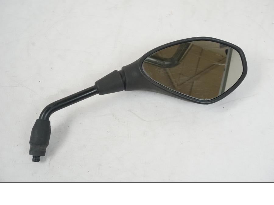 Framsidan på Backspegel från en BMW F 800 GS -2008 motorcykel.