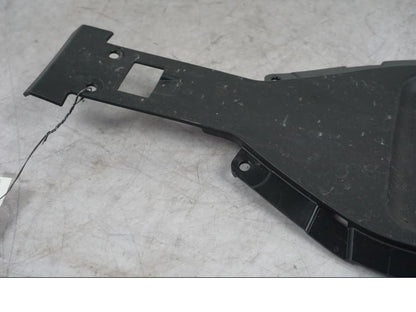 Höger sida på Undertail från en Yamaha MT-09 -2024 motorcykel.