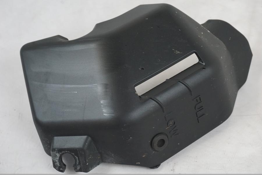 Framsidan på Vattenexpansionskärl från en Yamaha MT-09 -2019 motorcykel.