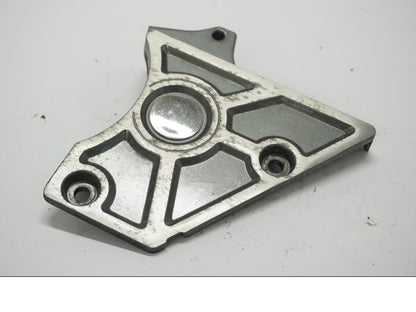 Framsidan på Ramskydd från en Suzuki VZ 800 -1998 motorcykel.