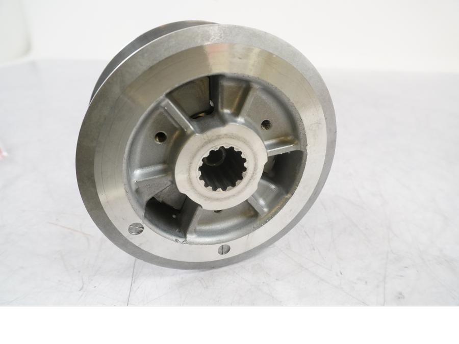 Höger sida på Kopplingskorg från en Ducati Multistrada 1260 -2020 motorcykel.