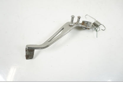 Höger sida på Bromspedal från en Kawasaki Z 1000 -2017 motorcykel.