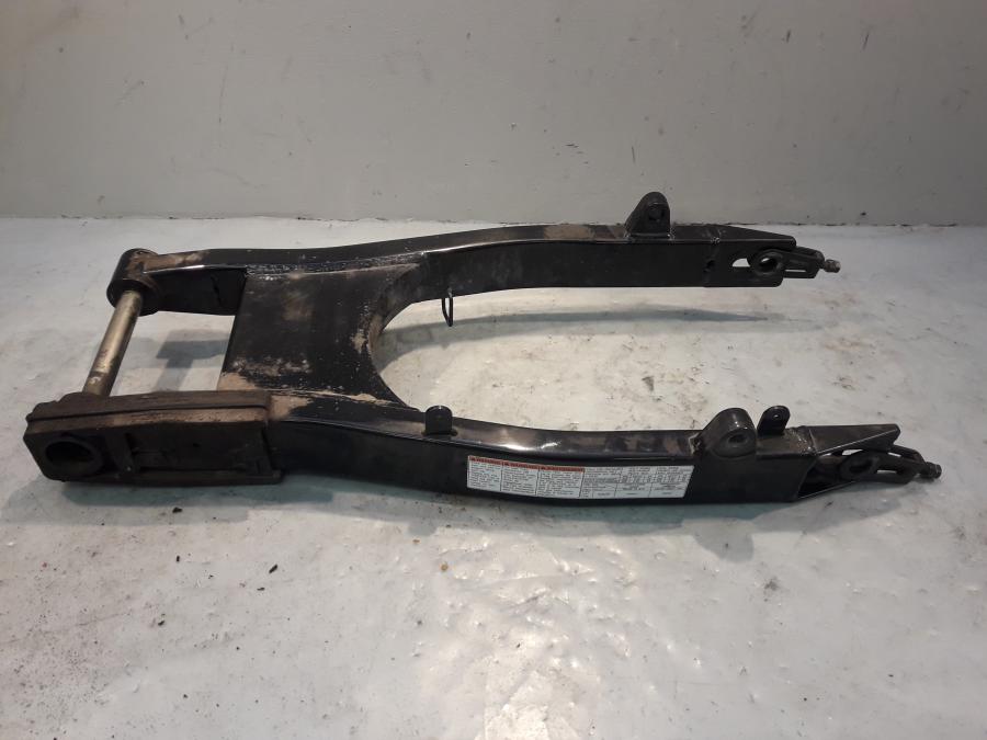 Framsidan på Sving från en Suzuki VZ 800 -1999 motorcykel.