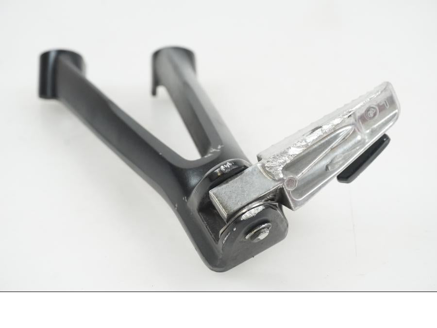 Extrabild1 på Fotpinne från en Suzuki GSX-R 750 -2009 motorcykel.