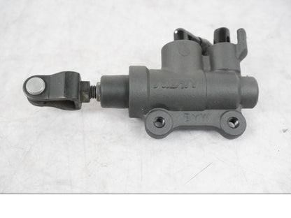 Höger sida på Bromshuvudcylinder från en BMW R 1250 GSA -2021 motorcykel.