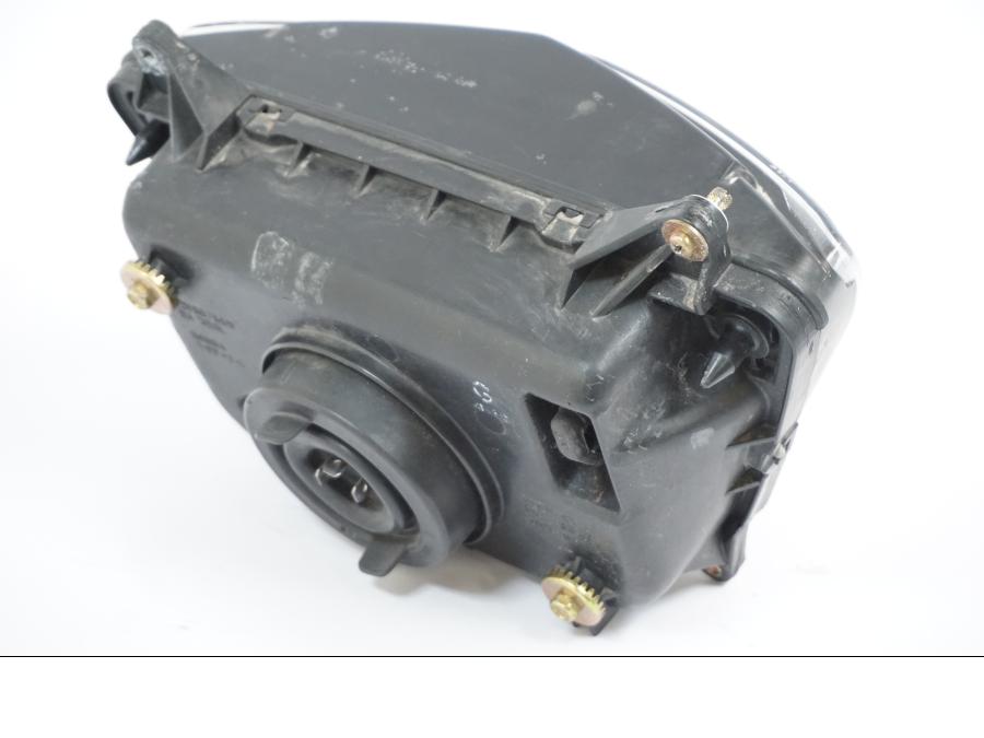 Höger sida på Strålkastare från en Honda VTR 1000 F -1999 motorcykel.