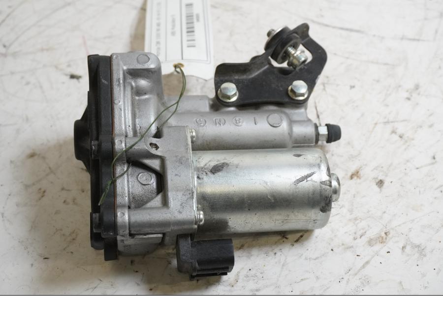 Höger sida på ABS Modulator från en Honda CBR 1000 RR -2009 motorcykel.