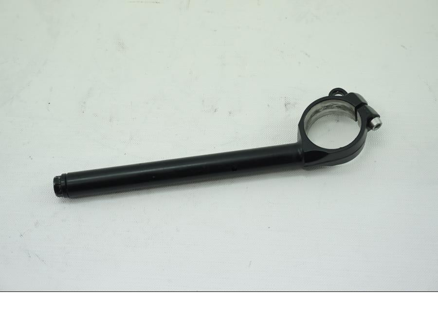 Baksidan på Styre från en Kawasaki ZX-6R -2007 motorcykel.