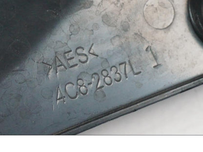 Höger sida på Instrumentkåpa från en Yamaha YZF 1000 R1 -2007 motorcykel.