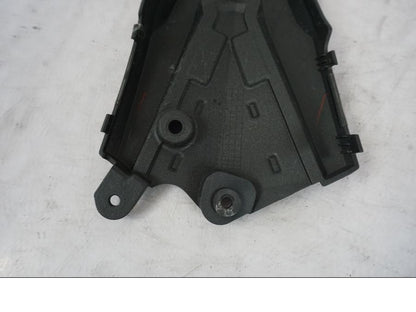 Snett nerifrån på Sidopanel från en Kawasaki Z 800 -2014 motorcykel.