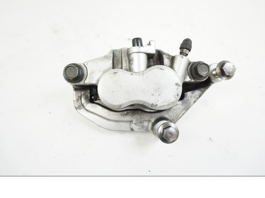 Framsidan på Bromsok från en Yamaha XVS 1100 -2004 motorcykel.